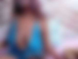 Live cam show with Kendrafosteer - Middle Aged on Camsoda