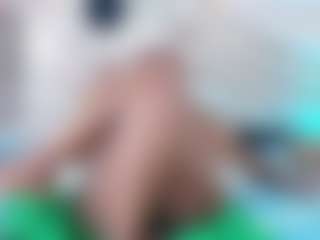 Live cam show with Kendrafosteer - Public Mature on Pornisteam.com