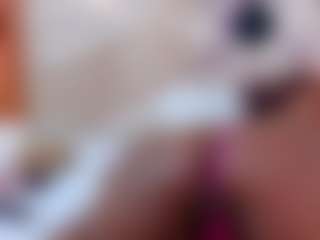Live cam show with Kendrafosteer - Ebony MILF on Camsoda | colombia