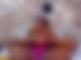 Live cam show with Kendrafosteer - Public Ebony on SpunkLive
