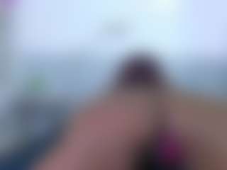 Live cam show with Kendrafosteer - Public on Camsoda