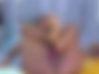 Live cam show with Kendrafosteer - Black MILF on sexylive.show