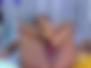 Live cam show with Kendrafosteer - Ebony Middle Aged on sexylive.show