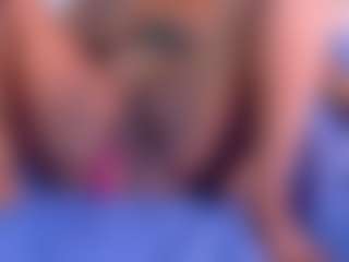 Live cam show with Kendrafosteer - Ebony on StripNow | colombia