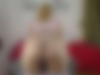Live cam show with Renata salinas - Granny on MyBangCams