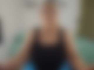 Live cam show with Renata salinas - Anal on luckytryst.com