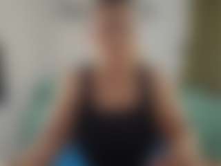 Live cam show with Renata salinas - MILF on eurowanks.com