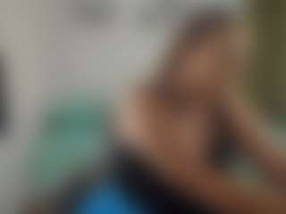 Live cam show with Renata salinas - Blonde Hair on studioflirtlive.com