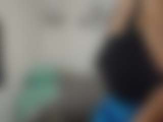 Live cam show with Renata salinas - Blonde Hair on xDating