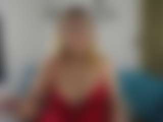 Renata salinas MILF webcam performer live streaming