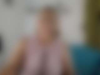 Live cam show with Renata salinas - Granny on Camsoda Late Night