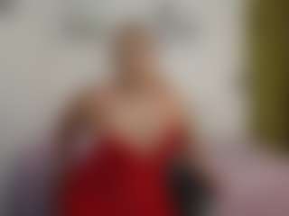Live cam show with Renata salinas - Granny on xxxlivecams.org
