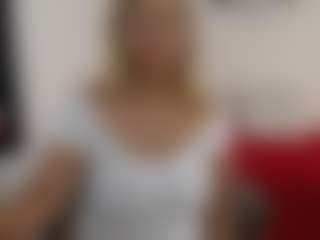 Live cam show with Renata salinas - White MILF on fapnchat | colombia