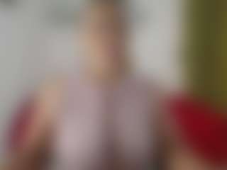 Live cam show with Renata salinas - Granny Blonde Hair on SquirtSoMuch