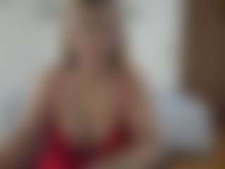 Live cam show with Renata salinas - Bedroom Big Tits on TastyBlacksLive