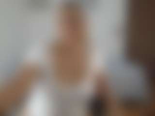 Live cam show with Renata salinas - Cowgirl on camwithhim.com
