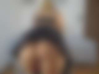 Live cam show with Renata salinas - Granny Big Tits on SinfulBabes