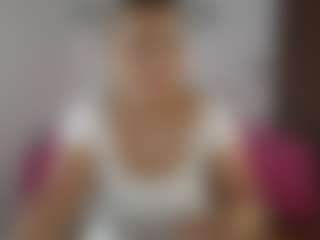 Live cam show with Renata salinas - Spy Granny on x69.live