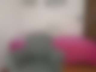 Live cam show with Renata salinas - Granny Big Ass on Free Soda