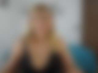 Renata salinas's Live Sex Cam Show