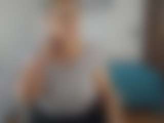 Live cam show with Renata salinas - Granny Big Tits on Dare Cams