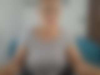 Live cam show with Renata salinas - Blonde Hair Curvy on infinitiblacc.com