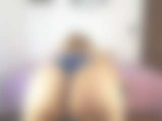 Renata salinas's Live Sex Cam Show
