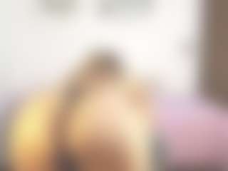 Renata salinas's Live Sex Cam Show