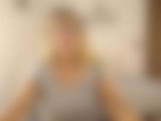 Live cam show with Renata salinas - Mature on instabang