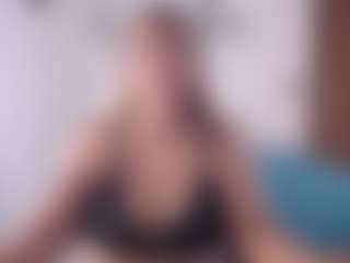 Renata salinas's Live Sex Cam Show