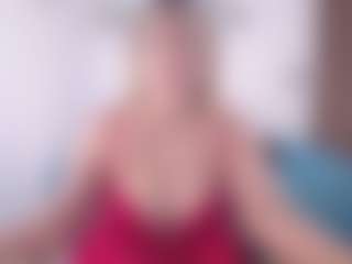 Live cam show with Renata salinas - Granny Blonde Hair on Sweet Sext