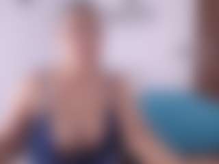 Live cam show with Renata salinas - Blonde Hair on mypornchat.com
