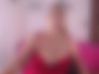Live cam show with Renata salinas - Granny Blonde Hair on Camsoda
