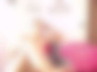 Live cam show with Renata salinas - Lush Blonde Hair on Camsoda