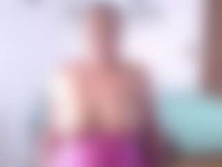 Renata salinas's Live Sex Cam Show