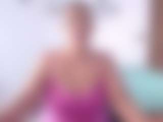 Renata salinas's Live Sex Cam Show