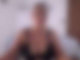 Renata salinas's Live Sex Cam Show