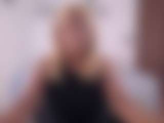 Live cam show with Renata salinas - Granny MILF on CamSextacy