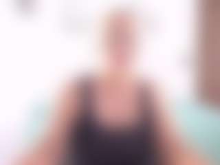 Renata salinas's Live Sex Cam Show