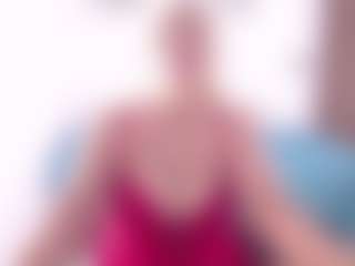 Renata salinas's Live Sex Cam Show