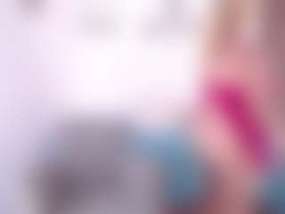 Live cam show with Renata salinas - Blonde Hair Shaved Pussy on Taboo Cams XXX