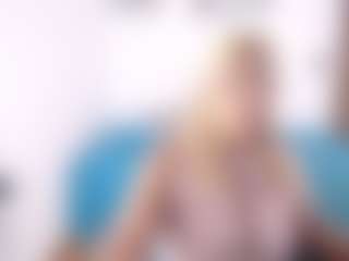 Live cam show with Renata salinas - Anal Toys on Mixed Magazine Live