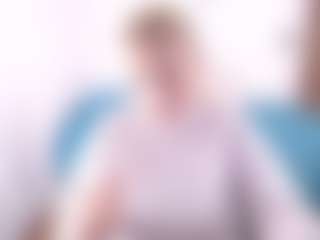 Renata salinas MILF webcam performer live streaming