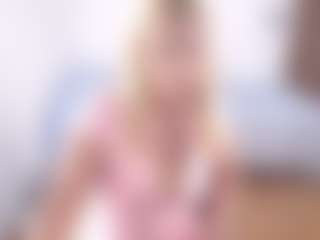Live cam show with Renata salinas - HD MILF on Dare Cams