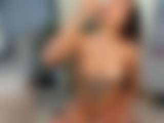 Live cam show with samy Gomez - Tease on Soda Cam