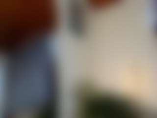 Live cam show with samy Gomez - Petite on SpunkLive