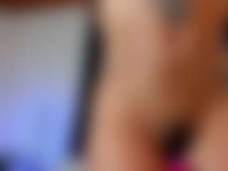 Live cam show with samy Gomez - Athletic Ebony on iamadamtest123.com