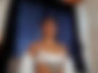 Live cam show with samy Gomez - Petite on crypto-cams