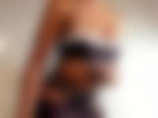samy Gomez's Live Sex Cam Show
