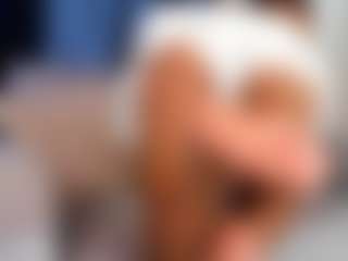 Live cam show with samy Gomez - Strip Black on Milfs Live | colombia